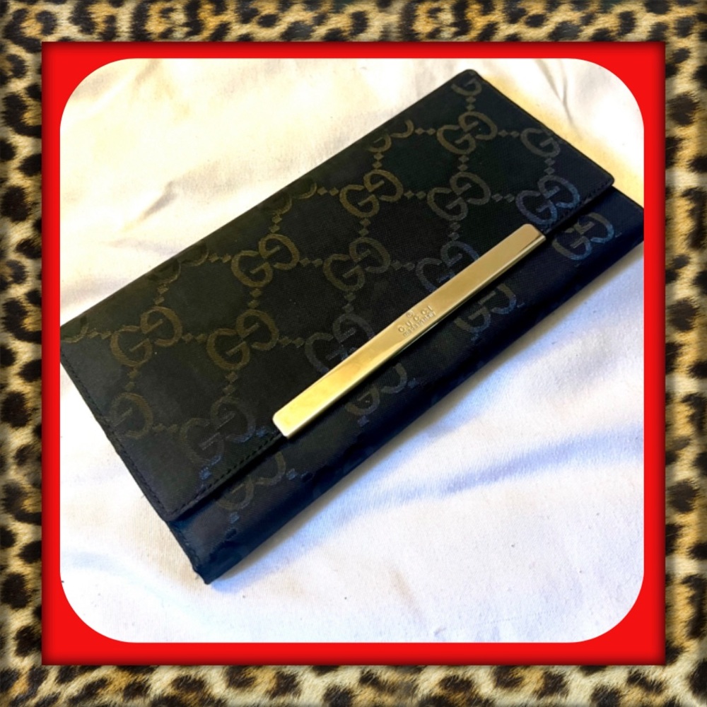 👑✅PRICE FIRM✅ Black Monogram Fashion Trifold Long Wallet. Brand new!